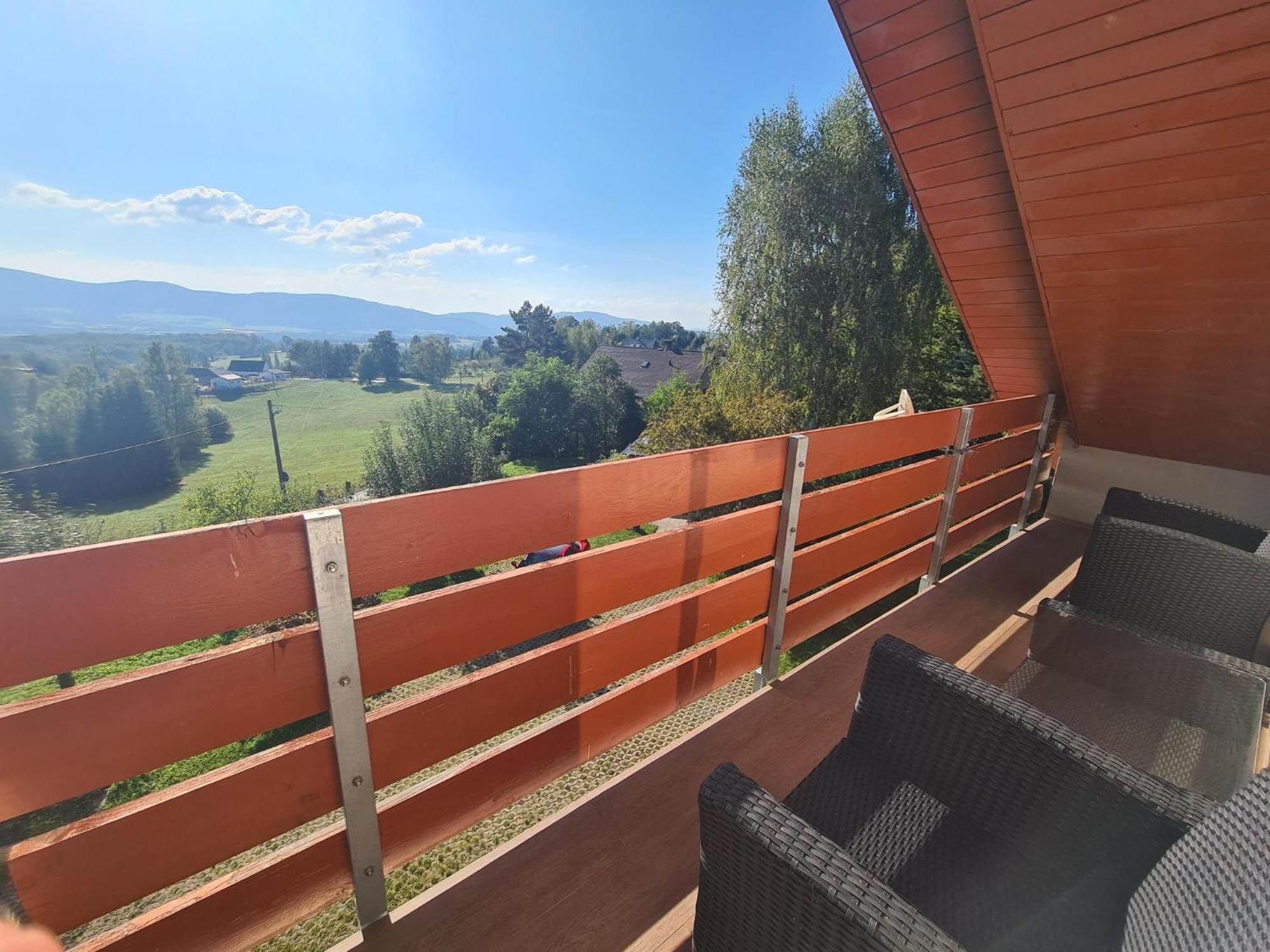 Apartman Radcice 70M2 V Rodinne Vile Reichenberg Exterior foto