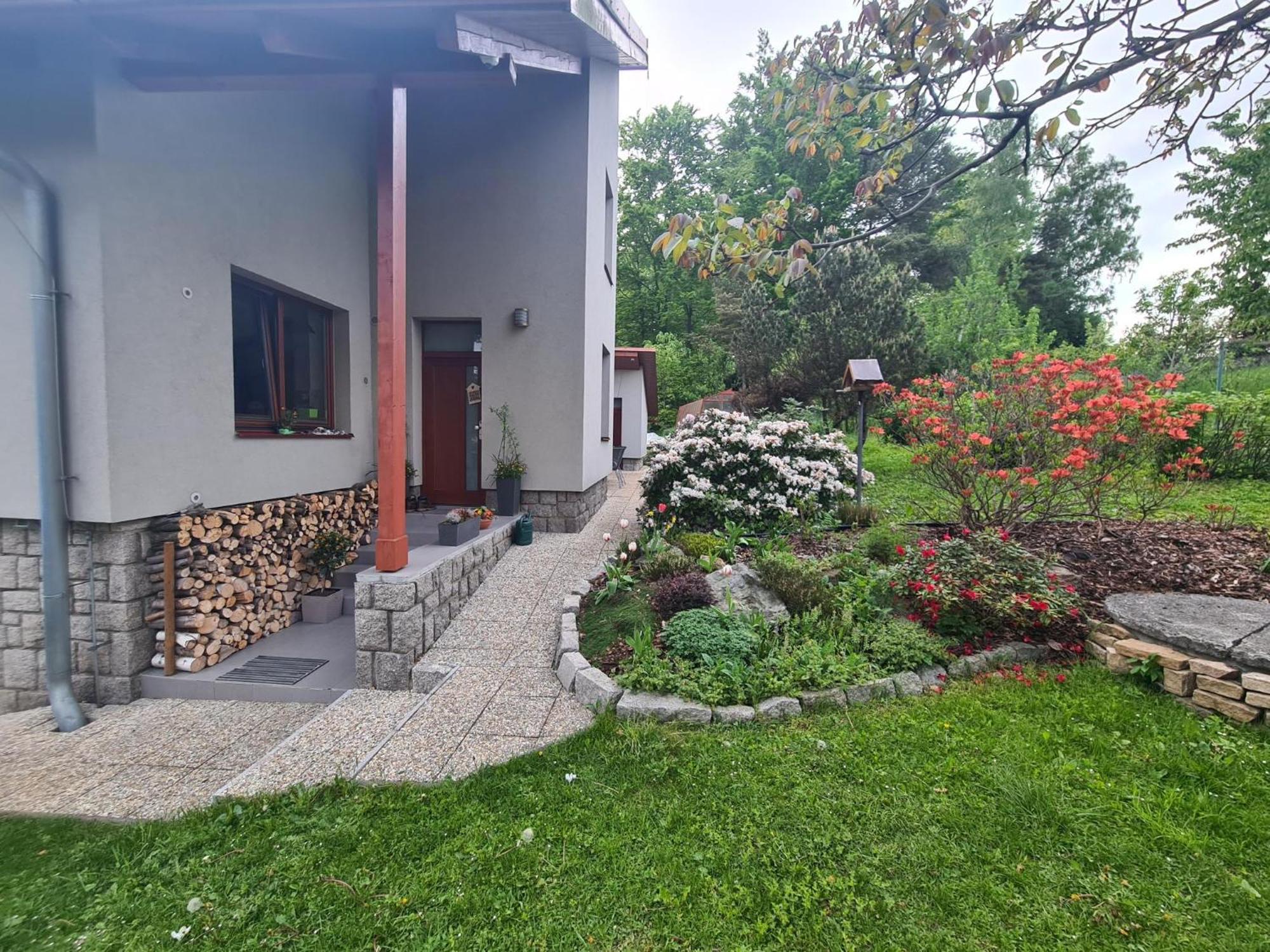 Apartman Radcice 70M2 V Rodinne Vile Reichenberg Exterior foto